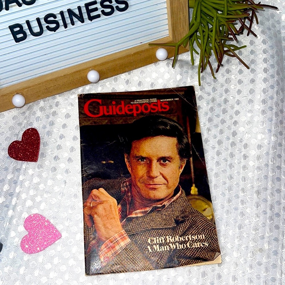 Vintage Guideposts Magazine November 1982 Cliff Robertson A Man Who Cares Rare.